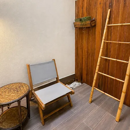 Cozy In The Center Of Апартаменты Лиссабон
